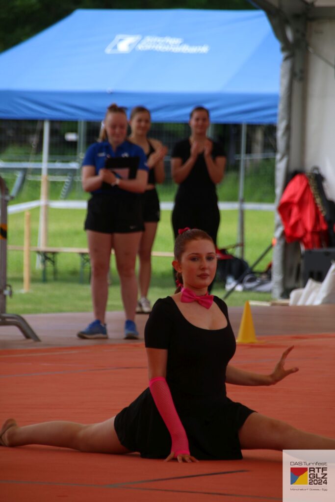 Gymnastik und Aerobic